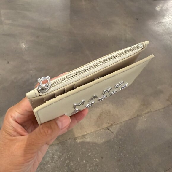 Marc Jacobs 4R4SMP035S01 Slim Bifold Wallet Marshmallow - Picture 2 of 14